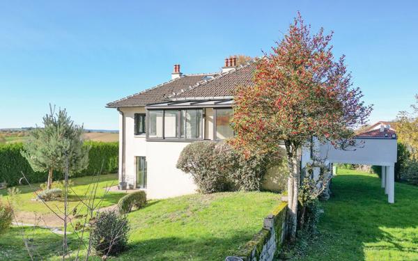 Maison à vendre    6 pièces • 199 m2 Prunet