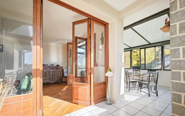 Maison à vendre    6 pièces • 199 m2 Prunet