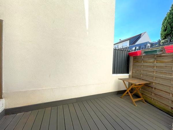 Local Commercial 6 pièces - 85 m²