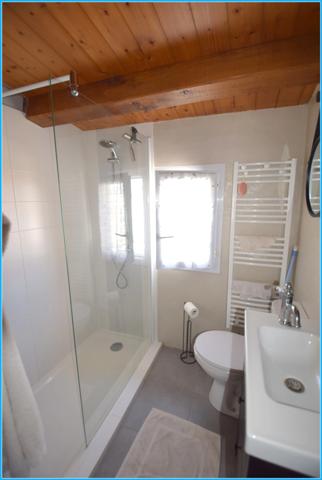 Maison à vendre 3 pièces SAINT CLEMENT DES BALEINES (17), maison à l'état neuf dans le village