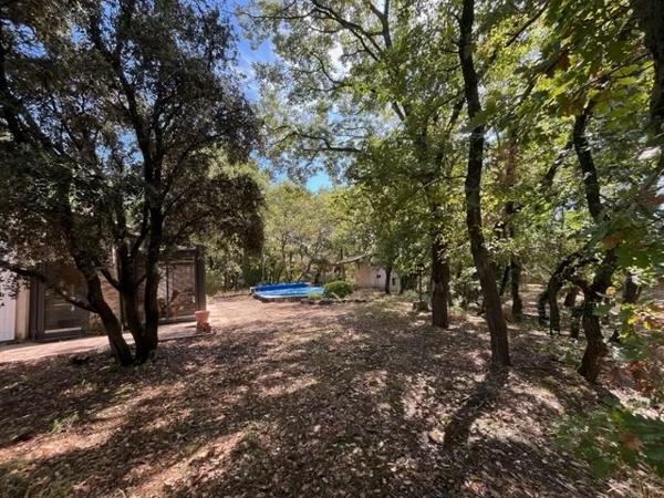 L'Isle-sur-la-Sorgue (84800) L'Isle sur sorgue, Maison dans quartier recherché à St Antoine