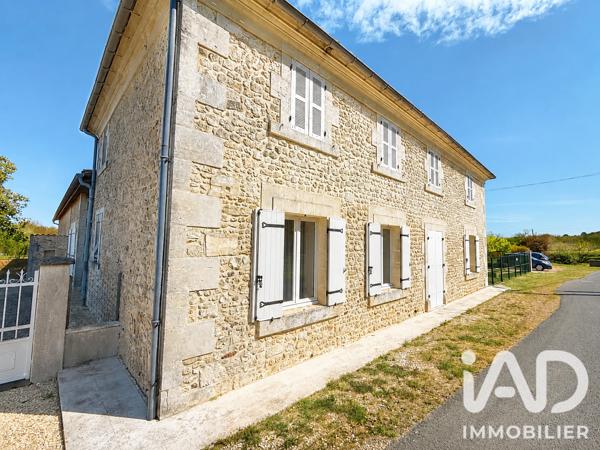 Maison à vendre 8 pièces 278 m² Baignes-Sainte-Radegonde