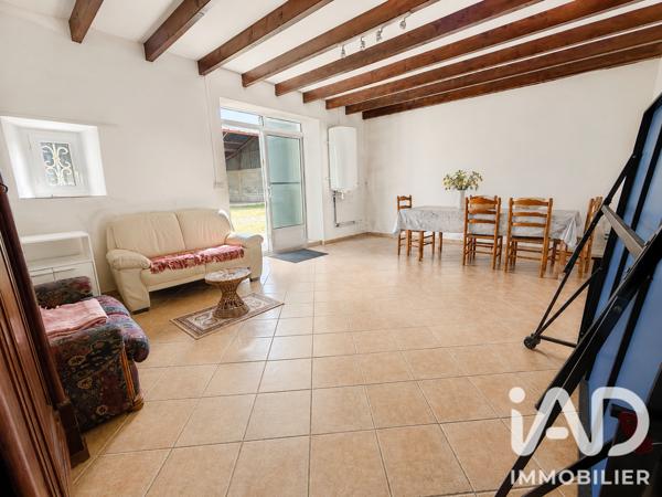 Maison à vendre 8 pièces 278 m² Baignes-Sainte-Radegonde