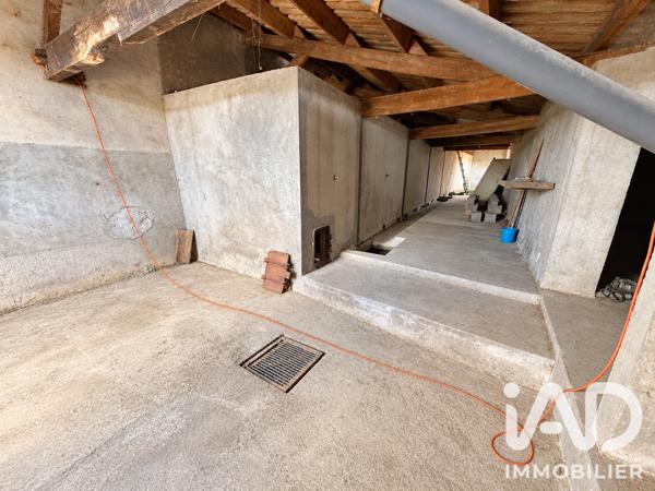 Maison à vendre 8 pièces 278 m² Baignes-Sainte-Radegonde