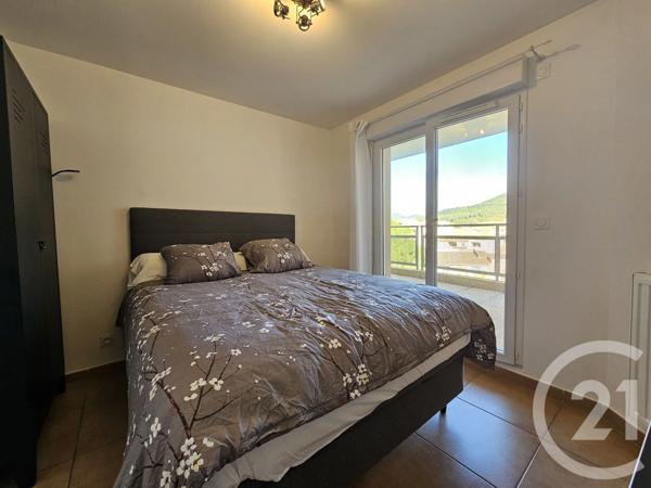 Appartement T3 à vendre  3 pièces - 63,36 m 2   SIX FOURS LES PLAGES  - 83