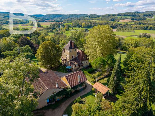 Duravel (46700) Domaine avec manoir et dépendances – Potentiel exceptionnel