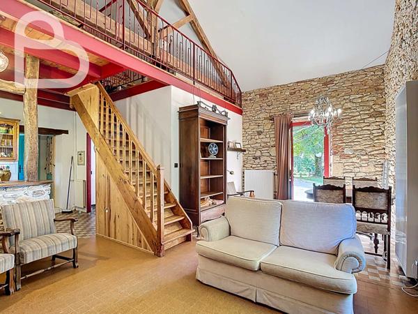 Duravel (46700) Domaine avec manoir et dépendances – Potentiel exceptionnel