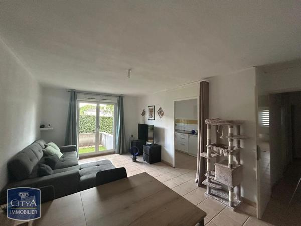 Appartement à louer 3 pièces 64.39m² Saint-Privat-des-Vieux (30340)