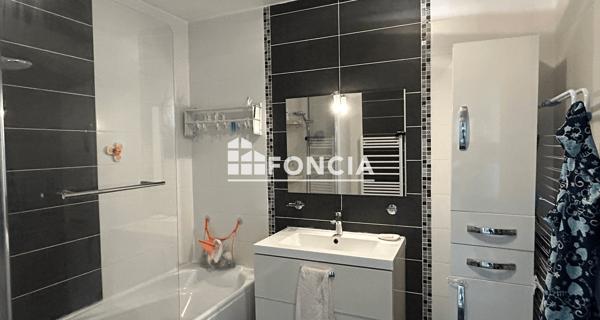 Location Appartement 3 pièces 67.06 m² - Maisons-alfort 94700