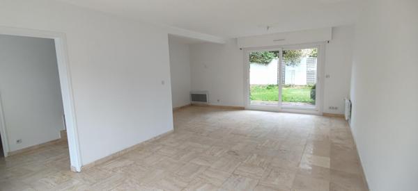 Maison à AVRANCHES, 50300 - 6 pièces 111m²