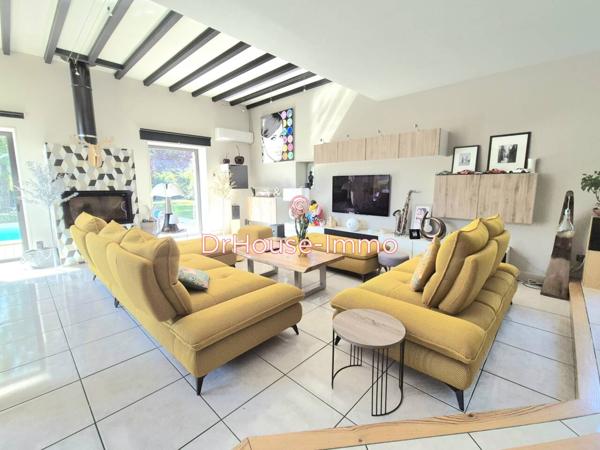 Maison à vendre 10 pièces de 293 m²