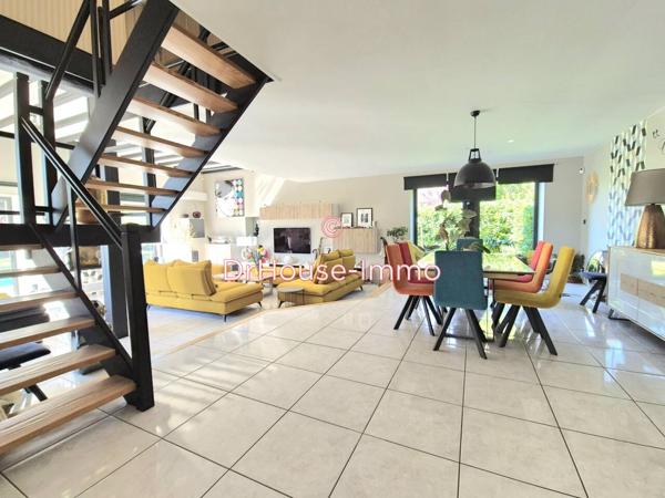 Maison à vendre 10 pièces de 293 m²
