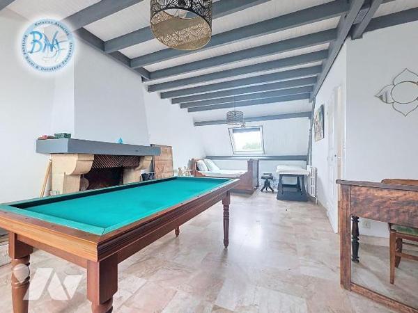 Au Cabellou, l'un des secteurs les plus recherchés de Concarneau, cette maison de caractère dév...