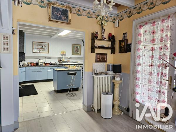 Maison à vendre 9 pièces 317,34 m² Jarnac