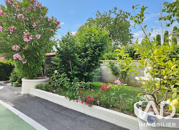 Maison à vendre 9 pièces 317,34 m² Jarnac