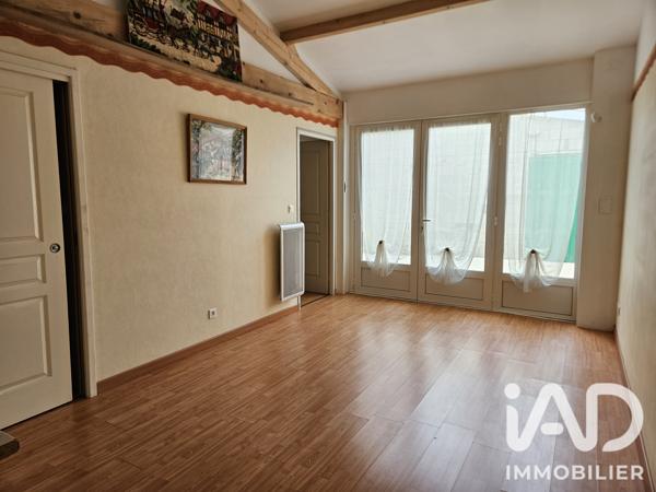 Maison à vendre 9 pièces 317,34 m² Jarnac