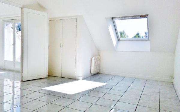 Appartement à louer    2 pièces • 41 m2 Brive-la-Gaillarde