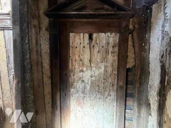 ORBEC CENTRE VILLE JOLIE PROPRIETE DONT PARTIE CLASSEE A RENOVER