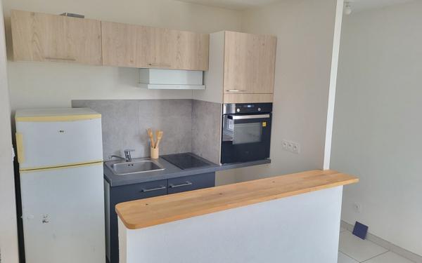 Appartement à louer    2 pièces •  Saint-Loubès