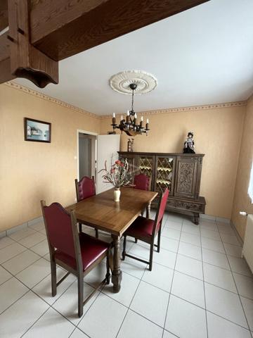 Maison sur sous-sol proche centre et commodités