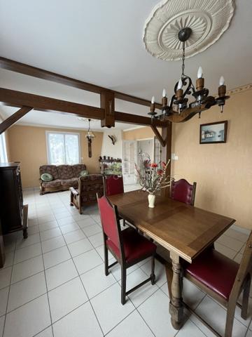 Maison sur sous-sol proche centre et commodités