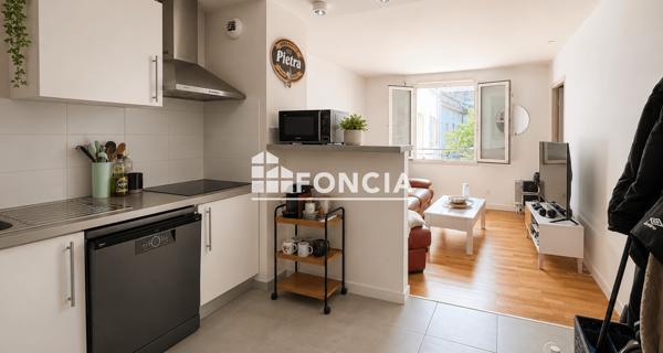 À vendre Appartement 2 pièces 44.17 m² - Villeneuve-lès-avignon 30400