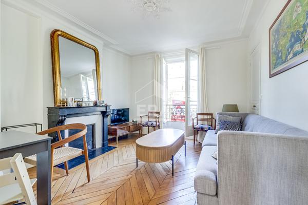 Appartement Paris 3 pièce(s) 48 m2