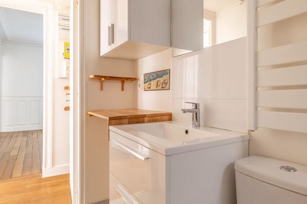 Appartement Paris 3 pièce(s) 48 m2