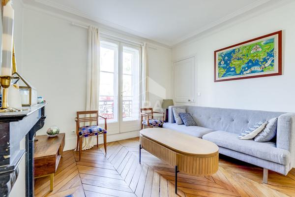 Appartement Paris 3 pièce(s) 48 m2