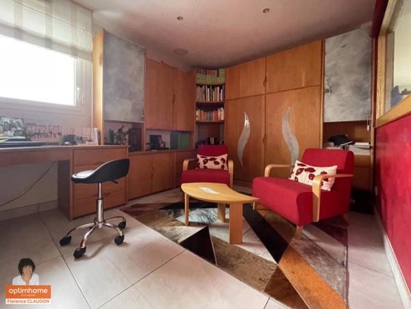 ÉPINAL APPARTEMENT 101 m² adapté PMR, ASCENSEUR, TERRASSE, GARAGE, CAVE, STATIONNEMENT