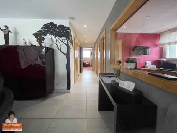 ÉPINAL APPARTEMENT 101 m² adapté PMR, ASCENSEUR, TERRASSE, GARAGE, CAVE, STATIONNEMENT