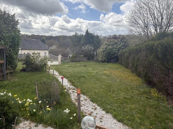 Maison ancienne avec Tourelle-4 Ch-jardin 1080 M-atelier-garage