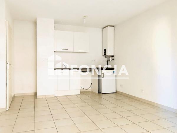 Location Appartement 2 pièces 38.3 m² - 25 AVENUE BENOIT MALON Toulon 83100