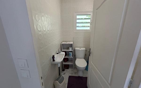 Maison à vendre    3 pièces •  Rivière-Salée