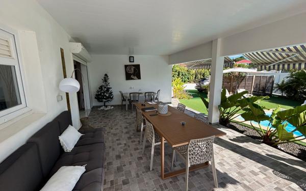 Maison à vendre    3 pièces •  Rivière-Salée