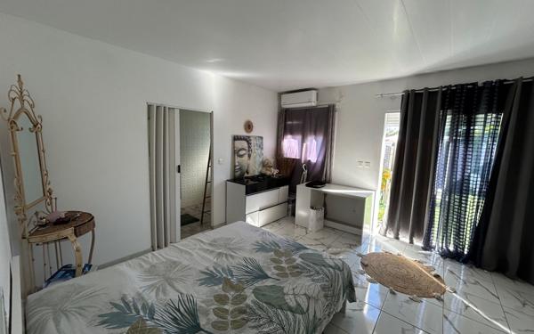 Maison à vendre    3 pièces •  Rivière-Salée