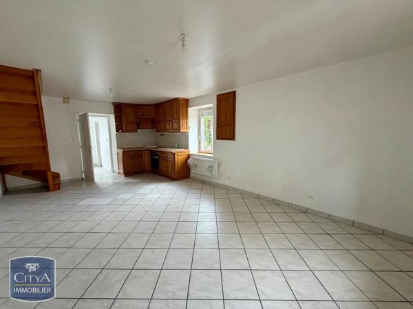Maison à louer 3 pièces 58.46m² Les Martres-d'Artière (63430)