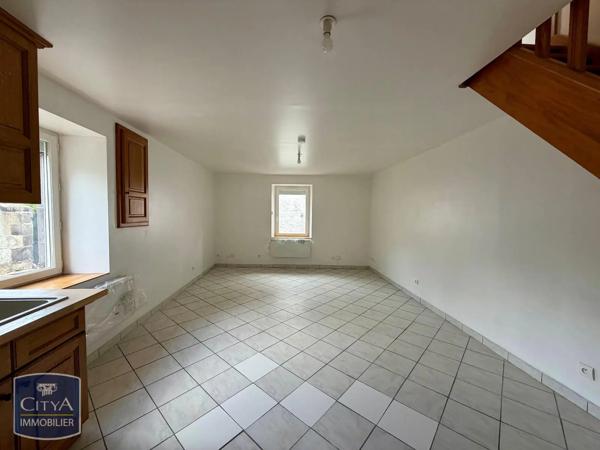 Maison à louer 3 pièces 58.46m² Les Martres-d'Artière (63430)