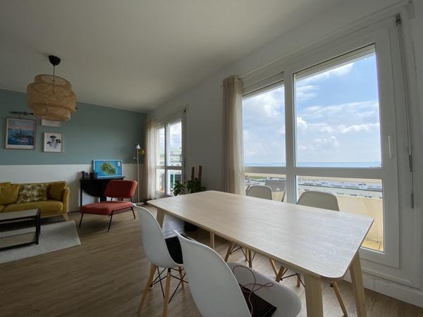T5 lumineux de 87 m² avec vue mer – Quatre Moulins