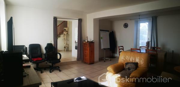 Maison en pierre de 102 m²