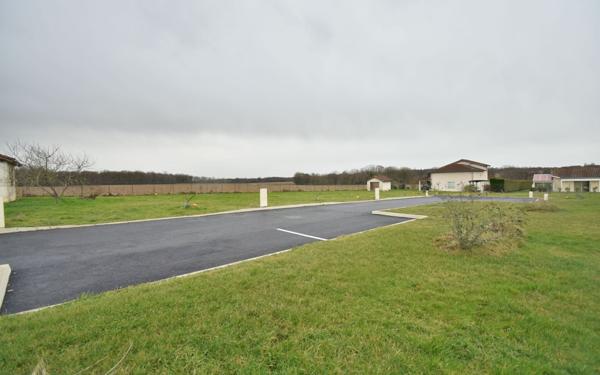 Terrain à vendre    Châtillon-la-Palud