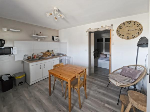 Ferme bressane rénovée à Louhans – 14 pièces, 192 m² avec espace indépendant idéal Airbnb  (71)