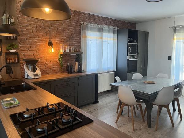 Maison à vendre |  Thiviers |  5 pièces | 124 m²