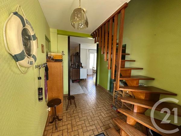 Maison à vendre  4 pièces - 101,18 m 2   LECOUSSE  - 35