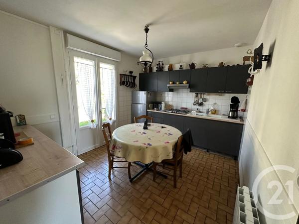 Maison à vendre  4 pièces - 101,18 m 2   LECOUSSE  - 35