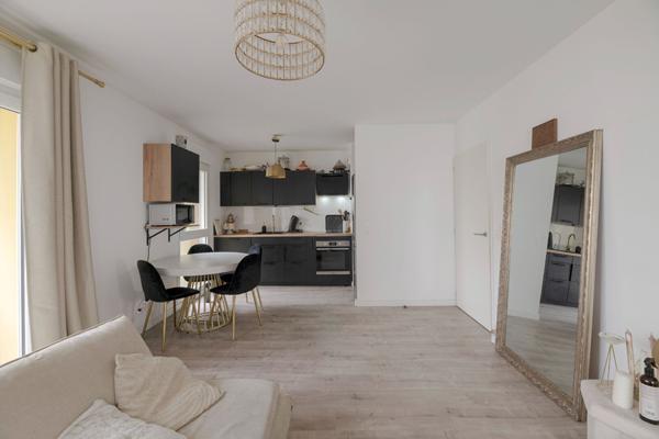 Appartement 3 pièces récent avec 2 chambres 60 m² Chantepie (proche Rennes)