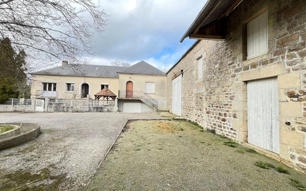 Maison à vendre    2 pièces •  Lalacelle