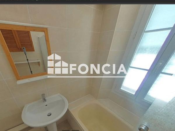 Location Appartement 2 pièces 29.18 m² - LES REMPARTS La Valette Du Var 83160