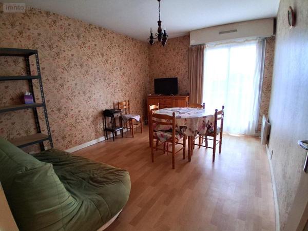 Appartement à vendre à Bagnoles-de-l'Orne-Normandie dans l'Orne (61140), ref : 61049-1088