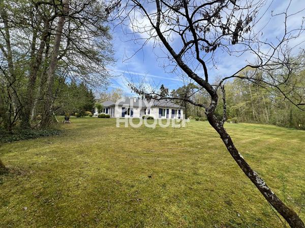 Maison Estouy 9 pièce(s) 195 m2